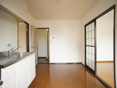 【居間・リビング】 | ラフォーレミツルＣ | ゆったりできるリビングです♪