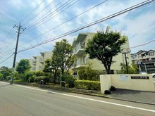 【外観】 | 計画的な修繕がなされた管理体制良好の優雅な外観です♪
