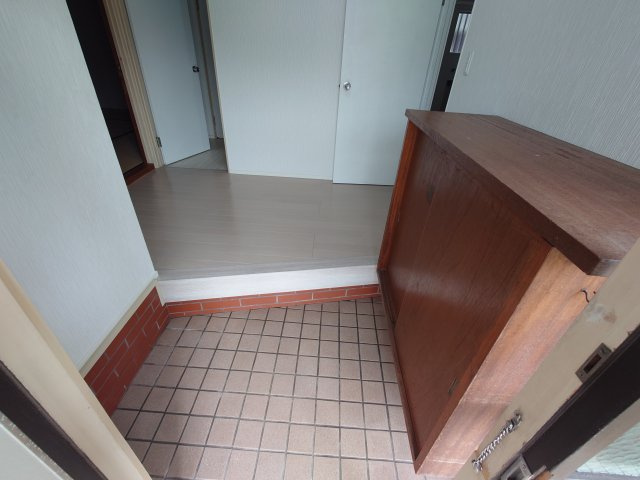 【玄関】