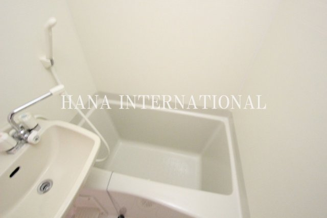 レオパレスクラージュの浴室