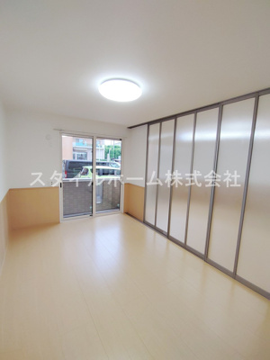 【洋室】 | オリーブガーデン | 別部屋写真です。