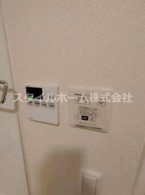 【設備】 | ヴァイオレット | 別部屋写真です。