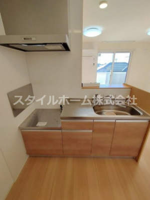 【キッチン】 | ヴァイオレット | 別部屋写真です。