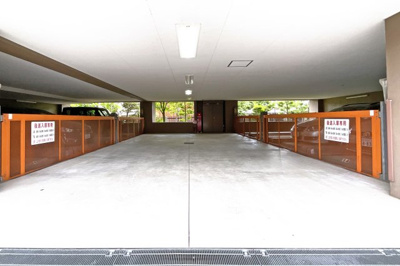 【駐車場】 | セントレジデンス宇治橋通