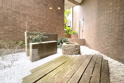 【エントランス】 | セントレジデンス宇治橋通