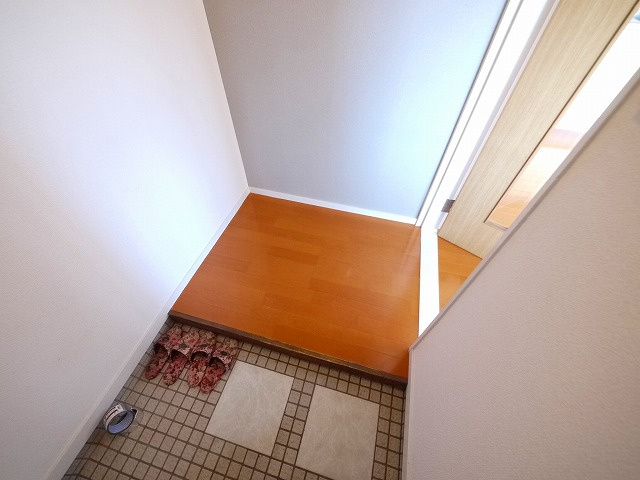 シャンブルパレスの玄関