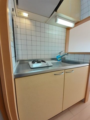 【キッチン】 | フォンテーヌ東津田 | きれいなキッチンです