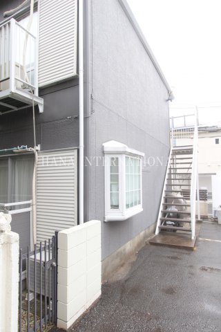 ドリーム仙川Ａ棟のエントランス