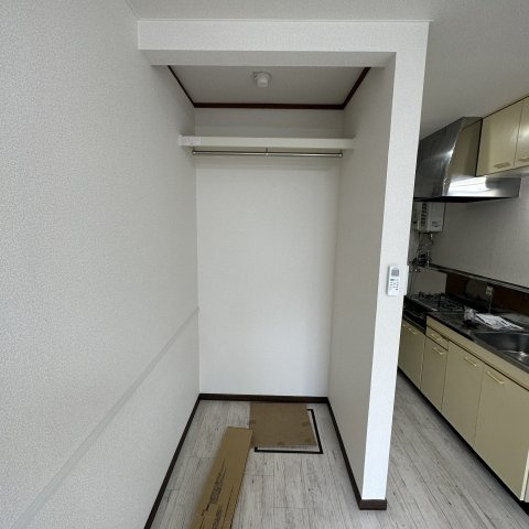 セゾン・ド・フェニックスの収納|小物を収納するのに便利です