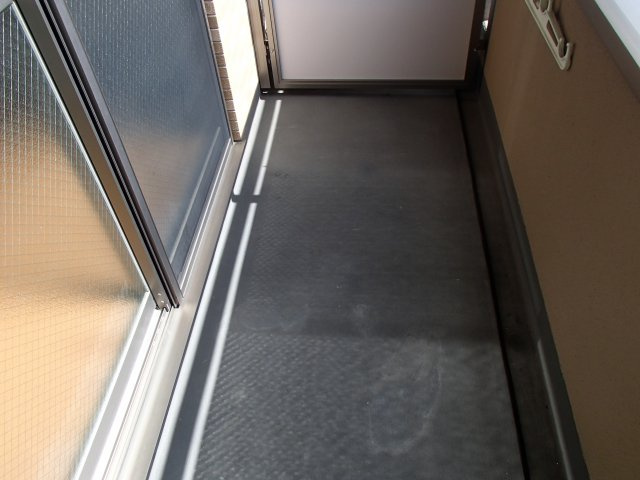 【バルコニー】 | グランディ小阪