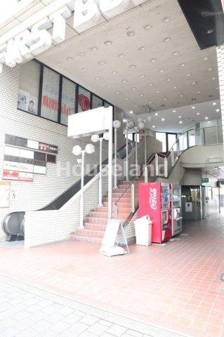 ファーストビル　2Fのエントランス