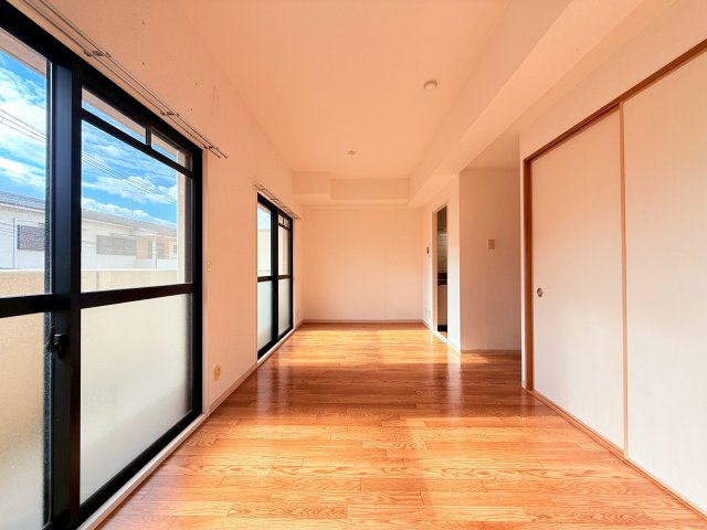 【居間・リビング】 | グランシャリオ柏原