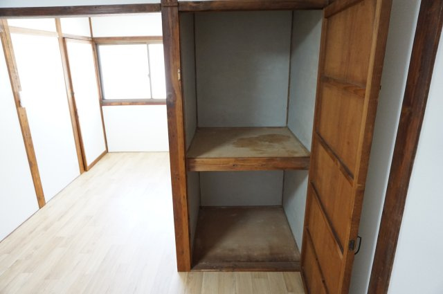 花園東町1丁目テラスの収納