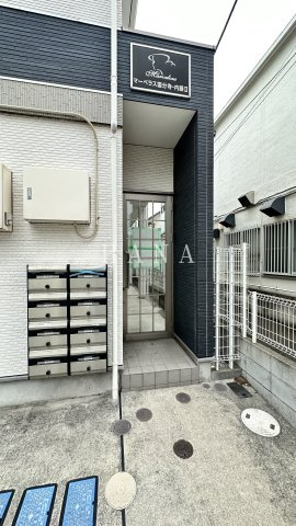 マーベラス国分寺内藤Ⅱのエントランス