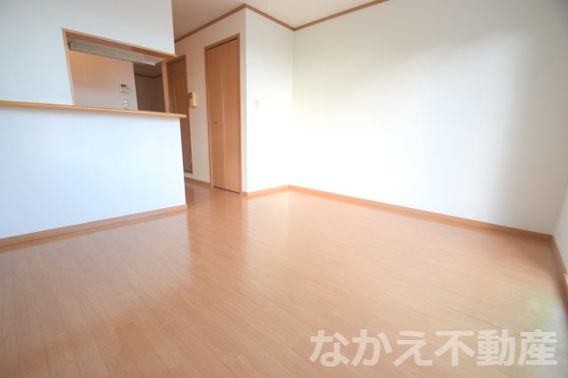 【居間・リビング】 | 使いやすい居間です