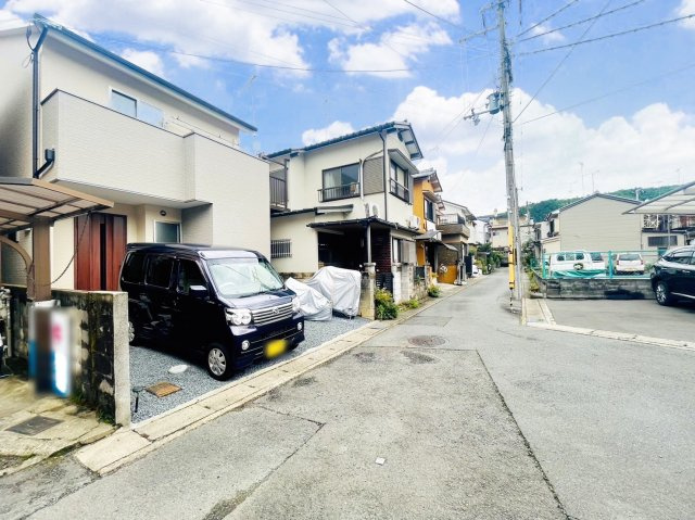 嵯峨釈迦堂大門町の前面道路含む現地写真