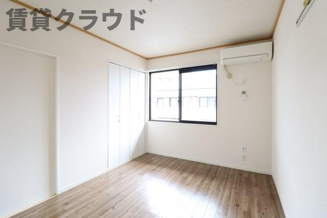 ファーストターフ鎌取Ａの洋室|使い勝手のいい洋室です