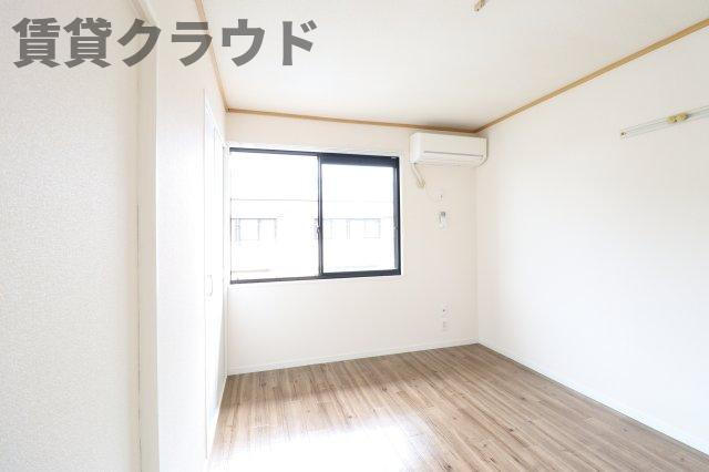 ファーストターフ鎌取Ａの洋室|個人の部屋や寝室として使える洋室です