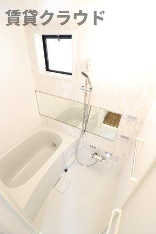 ファーストターフ鎌取Ａの浴室|日々の疲れを癒すお風呂付です