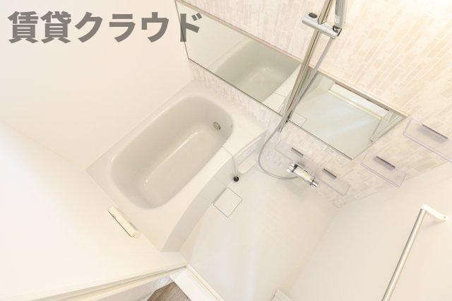 ファーストターフ鎌取Ａの浴室|一日の疲れを癒やしてくれるバスルーム♪