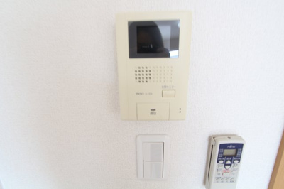 【セキュリティ】 | カーサ・アニメート | モニター付きインターホン
