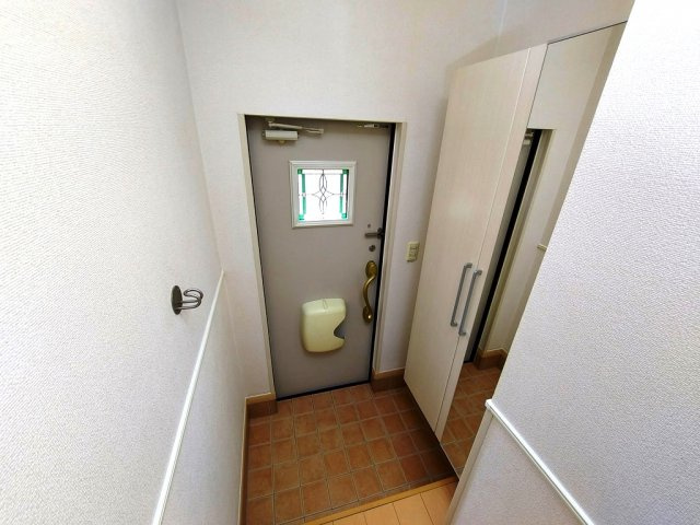 M グレインⅢの玄関