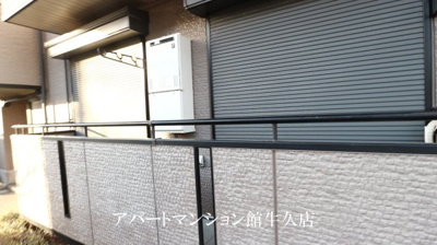 【バルコニー】 | クレセント弐番館