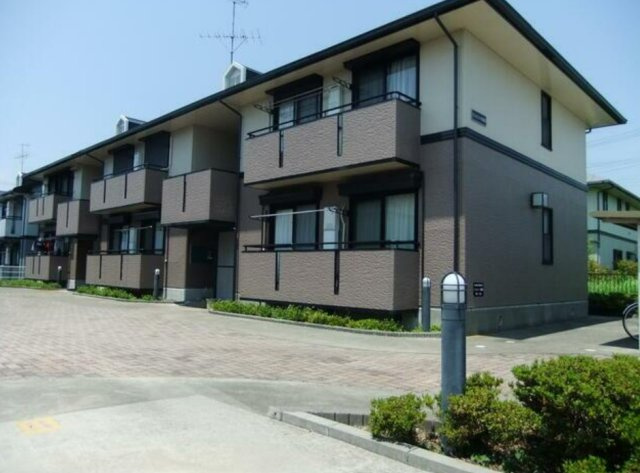 クレセント弐番館の外観