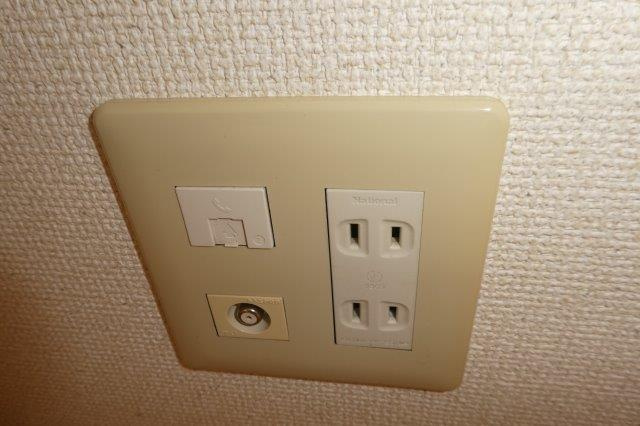 グリーンパレスⅢの設備|電話モジュラー・ＴＶジャック