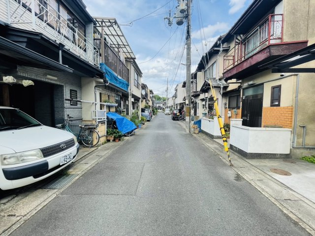 嵐山東海道町の前面道路含む現地写真