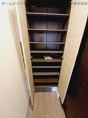 【玄関】 | メゾンドゥボヌール