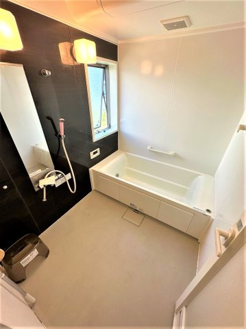 三郷市　新和5丁目　中古戸建の浴室|お風呂です