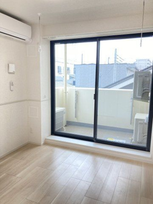 【寝室】 | パルコテラッツァ | 別のお部屋の写真です