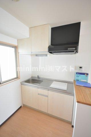 ルミエール堂ヶ芝のキッチン