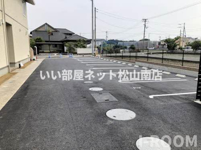 【駐車場】 | トスカーナガーデン　A棟