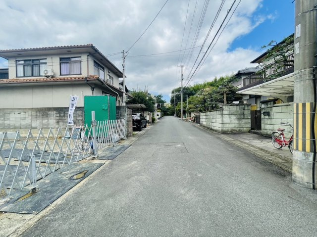 大枝西新林町の前面道路含む現地写真