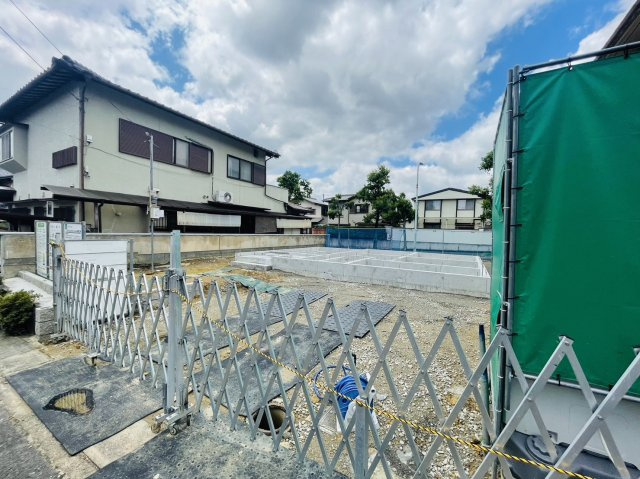 大枝西新林町の外観