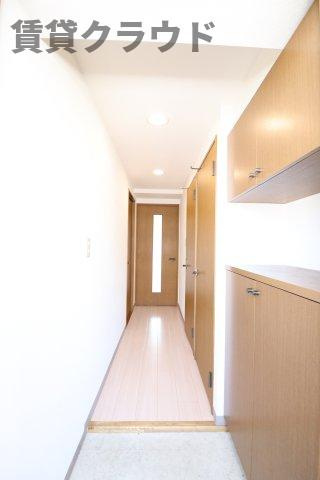 グレイスフルツツイの玄関|明るい玄関です