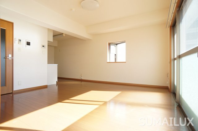熊本市中央区呉服町２丁目の賃貸マンションの居間・リビング