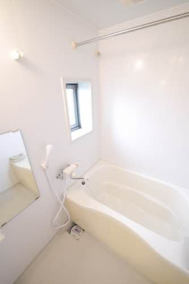 【浴室】 | ティアラ * | 浴室乾燥機付きです