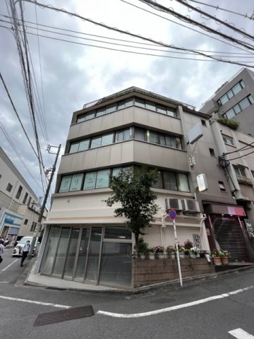 縄田ビルの外観
