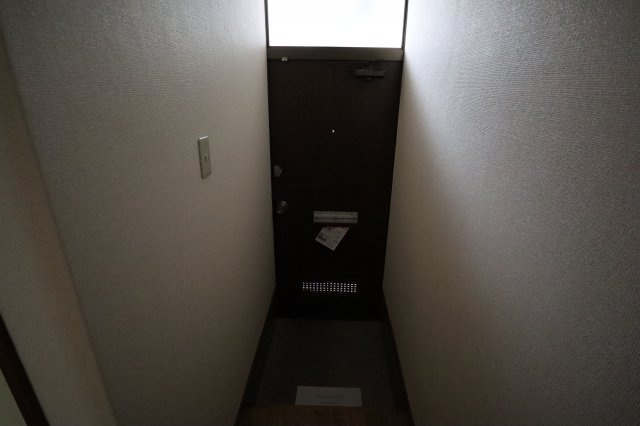 メゾン・レポの玄関