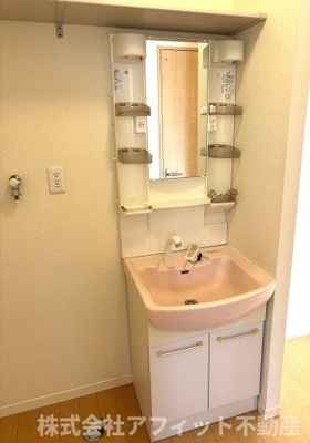 【洗面所】 | グランドメゾンKyamo B棟 | 洗髪洗面化粧台