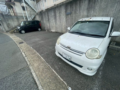 【駐車場】 | ビューラーフジイ