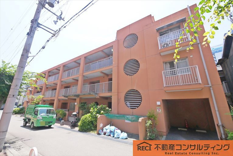 グローリ東川﨑