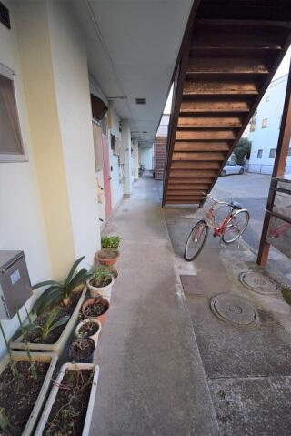 川崎市多摩区中野島４丁目の賃貸マンションのロビー