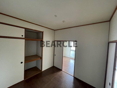 【寝室】 | キャッスル蜂の壺