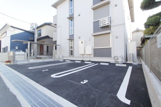 【駐車場】 | カーザ　ソラーレ | 駐車場の空き状況は都度確認が必要です