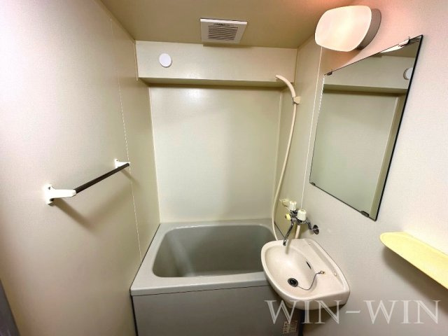 キャプテンビルの浴室