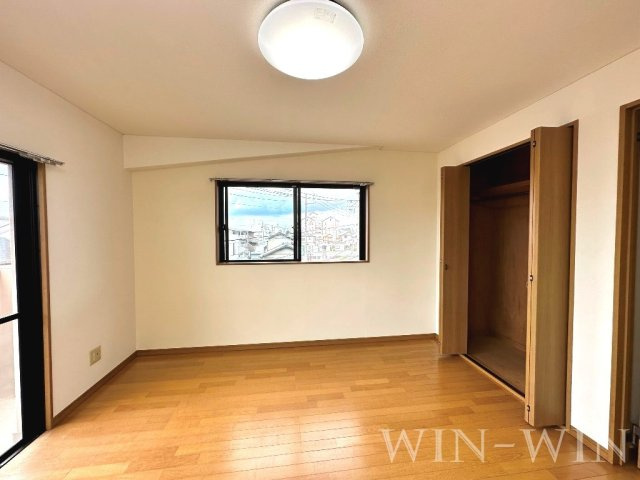 キャプテンビルの居間・リビング